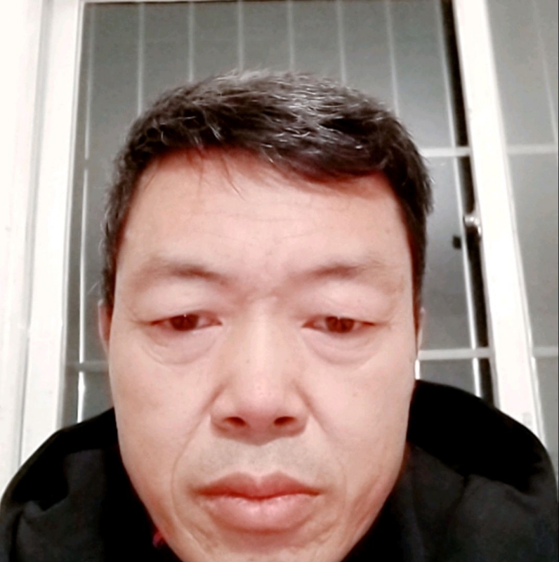 心静的第一张照片--昆明残疾人相亲网