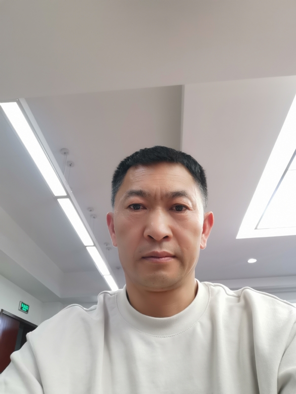 知足常乐的第一张照片--昆明残疾人相亲网