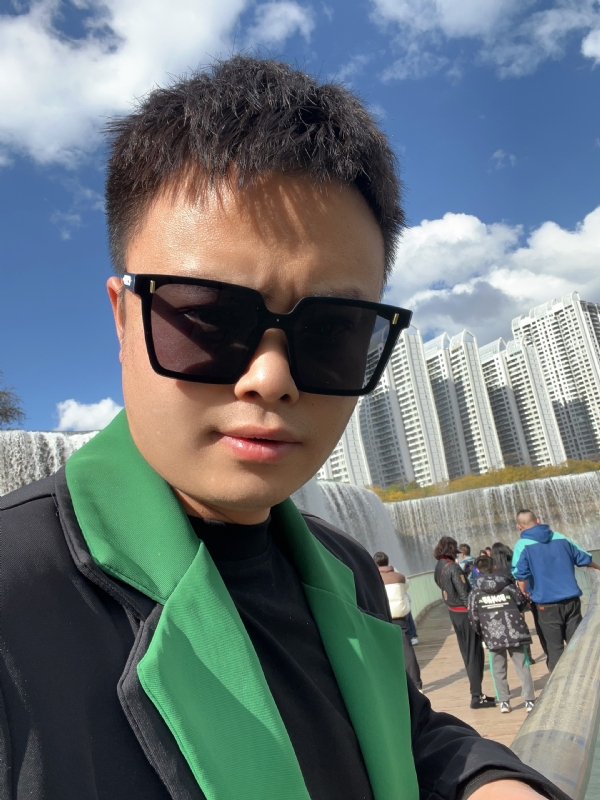 子阳的第一张照片--昆明残疾人相亲网