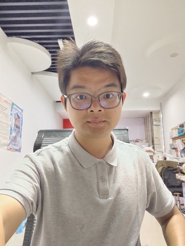 华兴通讯的第一张照片--昆明残疾人相亲网